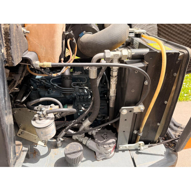 2012 GiANT V452T HD-47599987