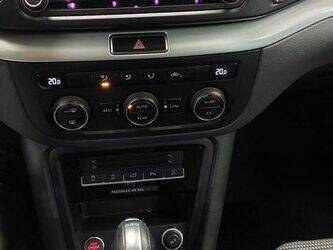 2016-volkswagen-sharan-47611827