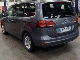 2016-volkswagen-sharan-47611832