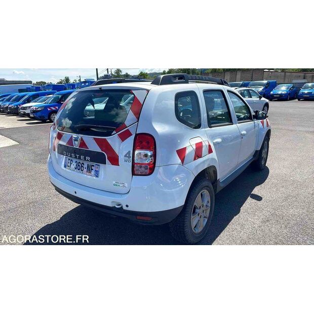 2017 Dacia DUSTER-47611845