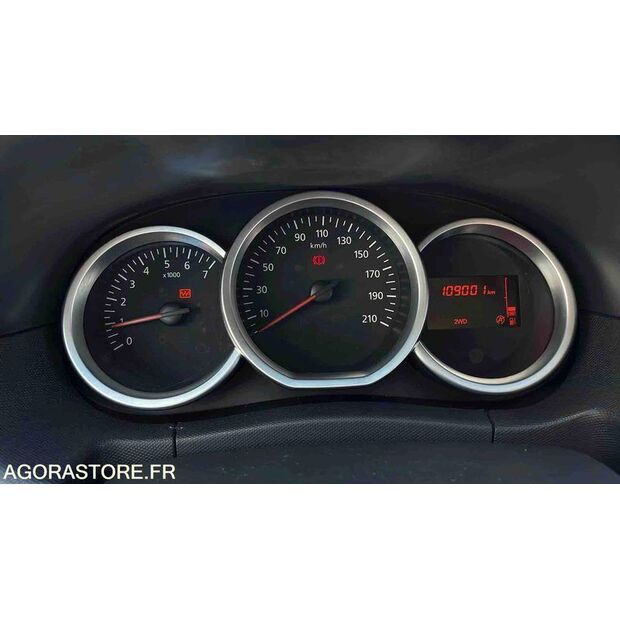 2017 Dacia DUSTER-47611849