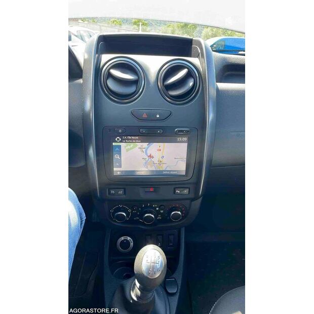 2017 Dacia DUSTER-47611851