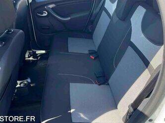 2017-dacia-duster-1459515-47611853