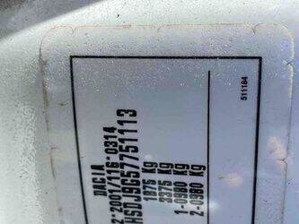 2017-dacia-duster-1459515-47611858