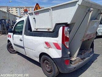 Image for TRUCKS 2019 Renault Kangoo for Sale in France