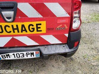 2011-dacia-logan-1459523-47612057