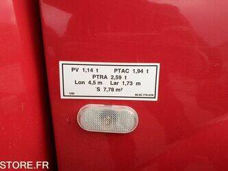 2011-dacia-logan-1459523-47612060