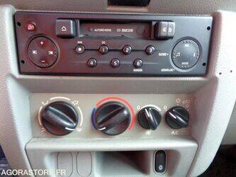 2006-renault-kangoo-1459524-47612098