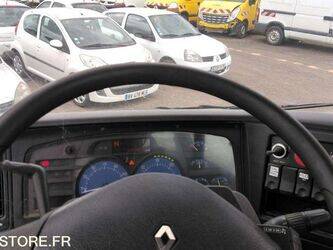 2002-renault-premium-1459533-47612301