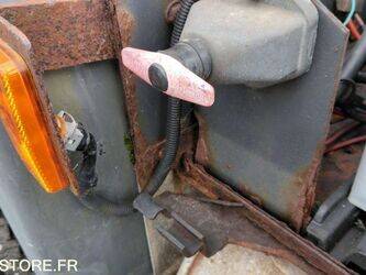 2002-renault-premium-1459533-47612309