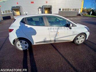 2016-renault-clio-1459534-47612346