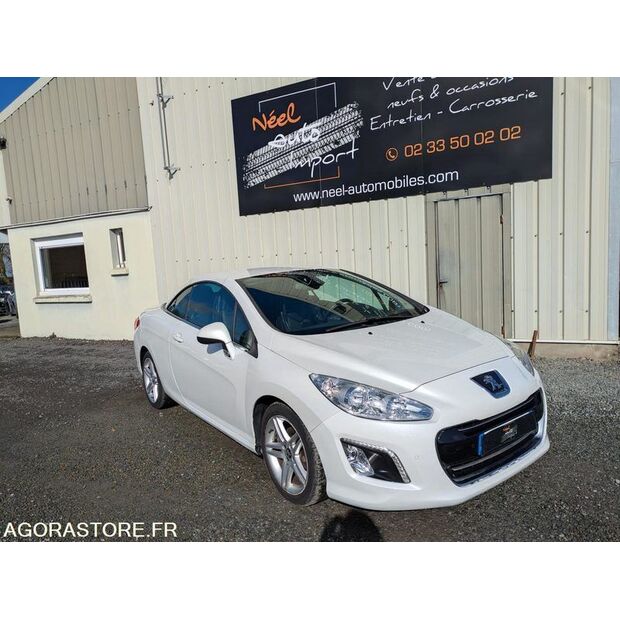 2012 Peugeot 308 CC-47612374