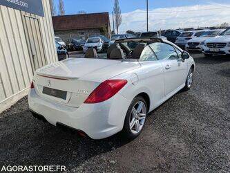 2012-peugeot-308-cc-47612377
