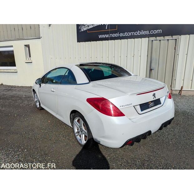 2012 Peugeot 308 CC-47612386