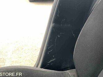 2014-renault-clio-1459540-47612475