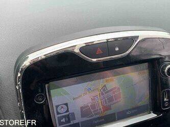 2014-renault-clio-1459540-47612478