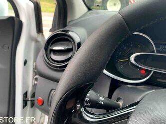 2014-renault-clio-1459540-47612481