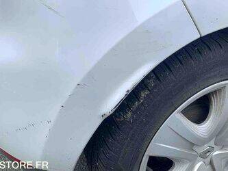 2014-renault-clio-1459540-47612501