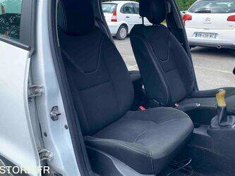 2014-renault-clio-1459540-47612510
