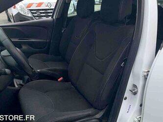2014-renault-clio-1459540-47612511