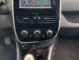 2014-renault-clio-1459540-47612513