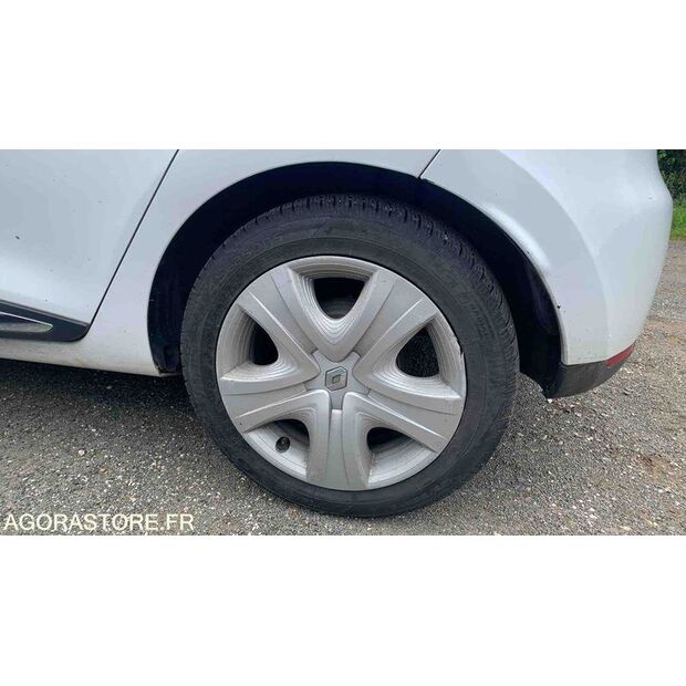 2014 رينو Clio-47612520