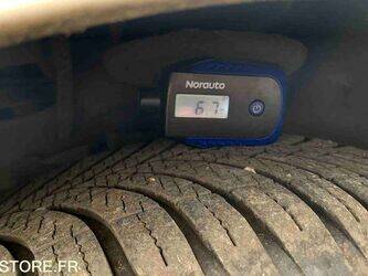2014-renault-clio-1459540-47612525