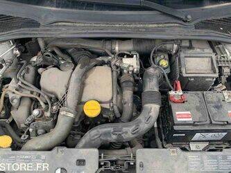2014-renault-clio-1459540-47612527