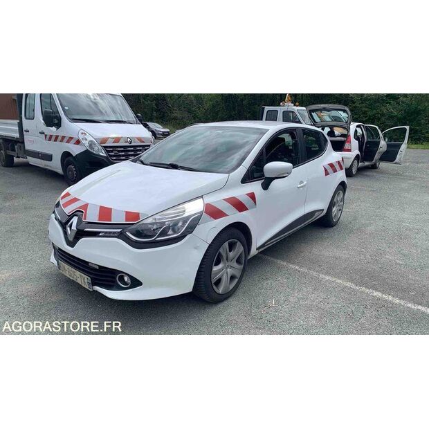 2014 رينو Clio-47612529
