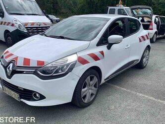 2014-renault-clio-1459540-47612529
