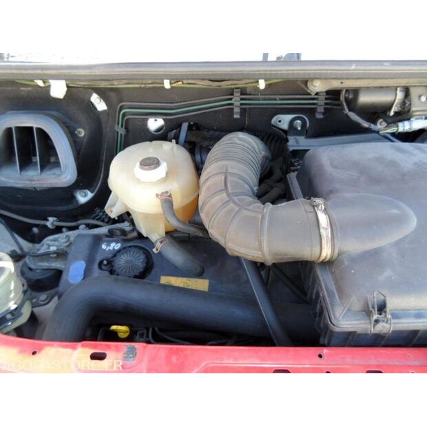 2000 Renault Master-47612590