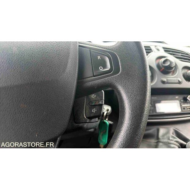 2019 Renault Kangoo-47612661