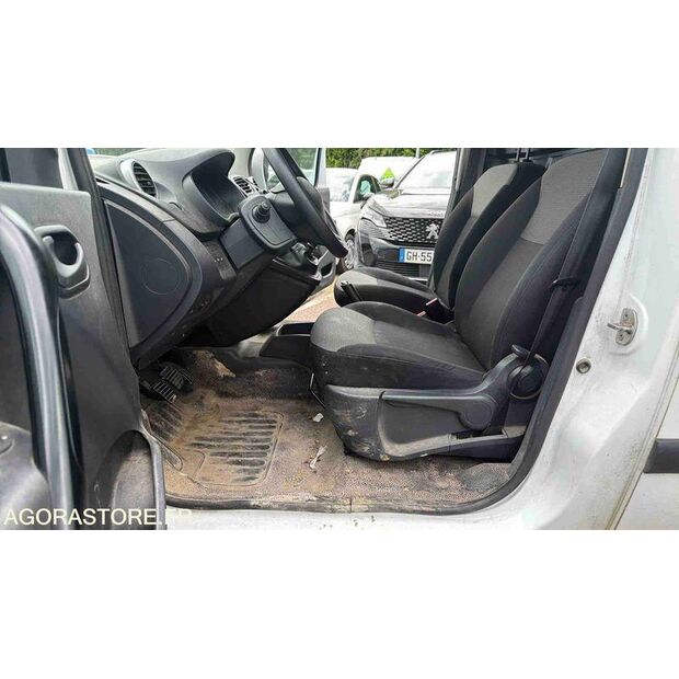 2019 Renault Kangoo-47612662