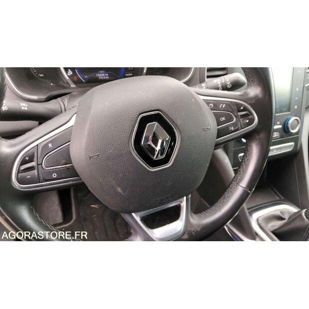 2019 Renault Megane-47612706