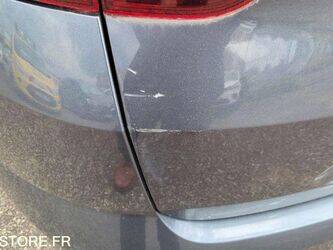 2019-renault-megane-1459544-47612733
