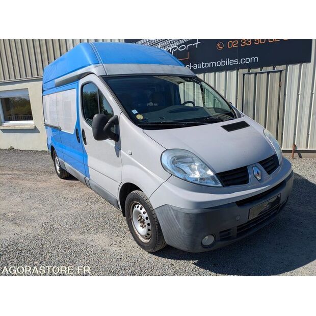 2010 Renault Trafic-47612783