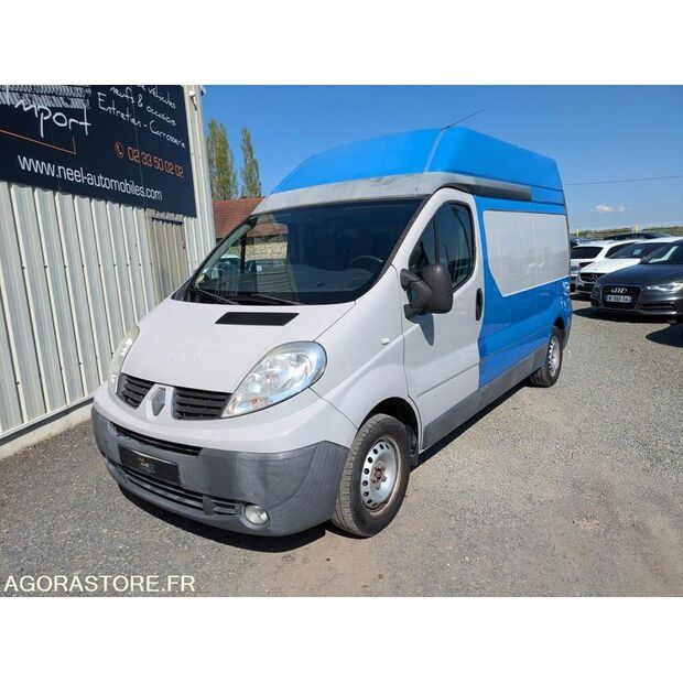 2010 Renault Trafic-47612785