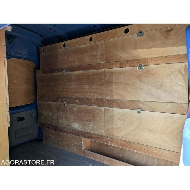 2010 Renault Trafic-47612792