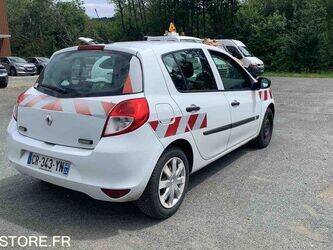 2013-renault-clio-1459548-47612831