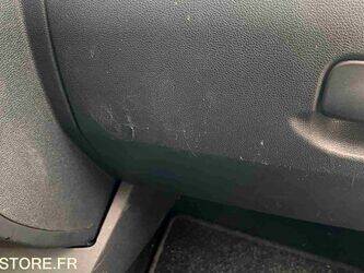 2013-renault-clio-1459548-47612844
