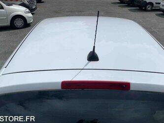 2013-renault-clio-1459548-47612866