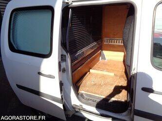 2009-renault-kangoo-1459549-47612919