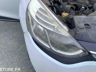 2014-renault-clio-1459554-47613096