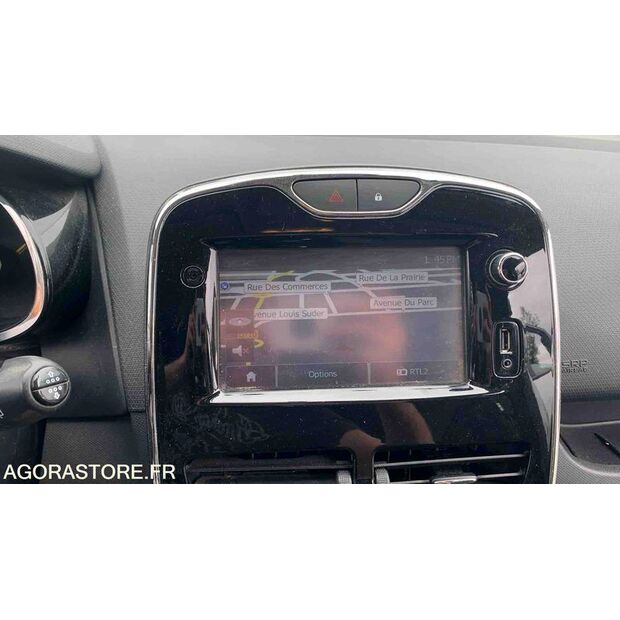 2014 Renault Clio-47613103
