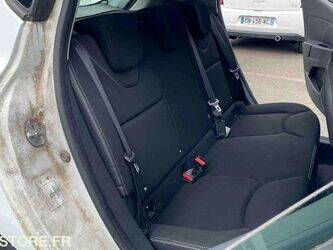 2014-renault-clio-1459554-47613105