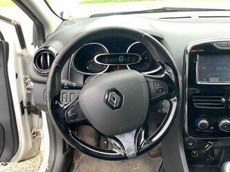 2014-renault-clio-1459554-47613109
