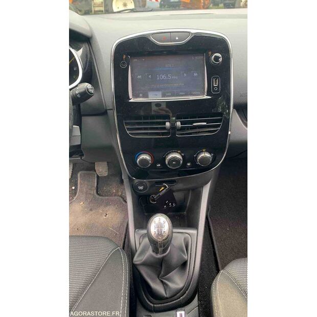 2014 Renault Clio-47613110
