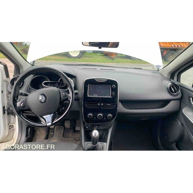 2014 Renault Clio-47613112