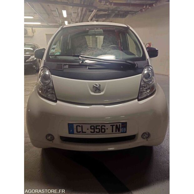2012 Peugeot ION-47613193
