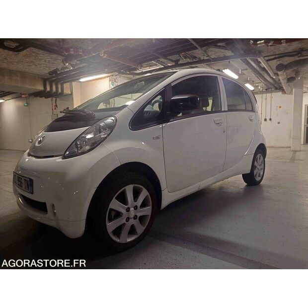 2012 Peugeot ION-47613195